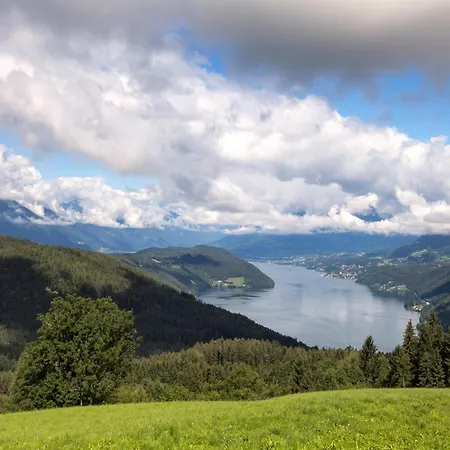 Finkenhof Dom wakacyjny Bad Kleinkirchheim